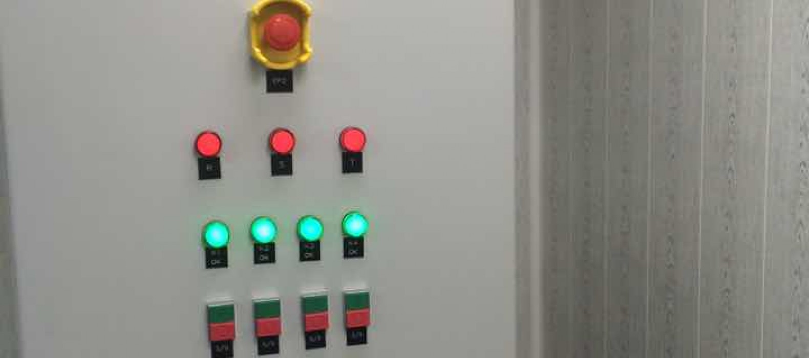 S  1286152-fd8765b526